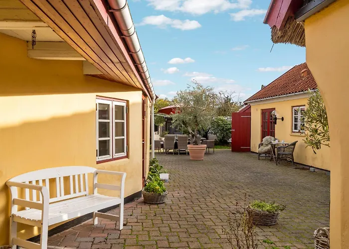 Lägenhet 1 Bedroom Cozy In
